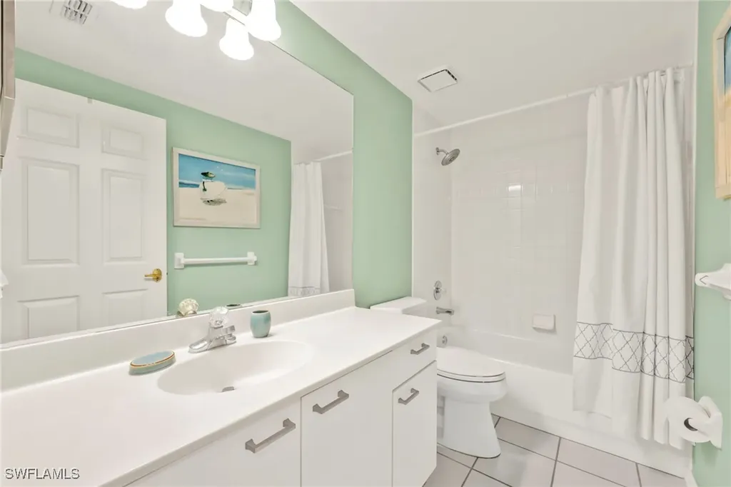 2864 Mizzen Way Naples FL 34109