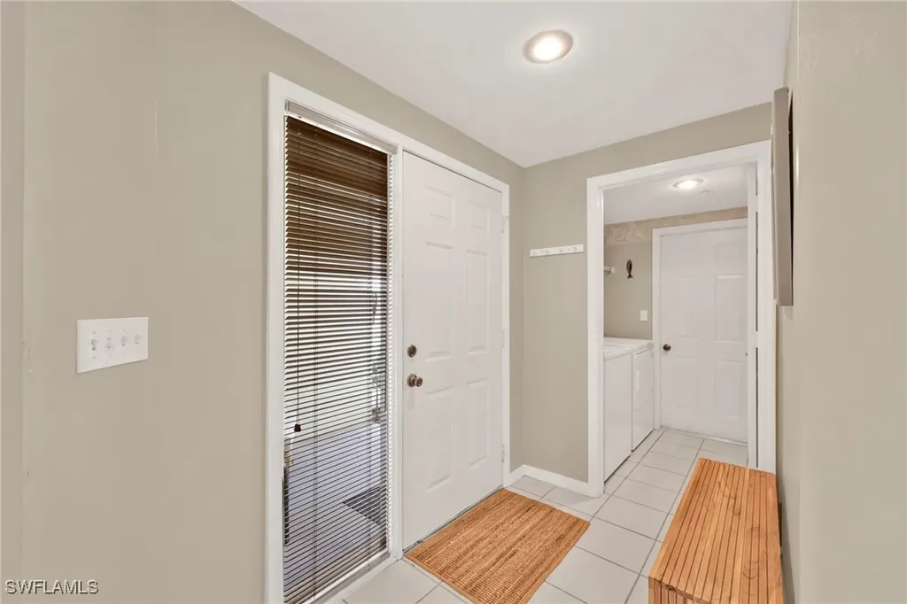 2864 Mizzen Way Naples FL 34109