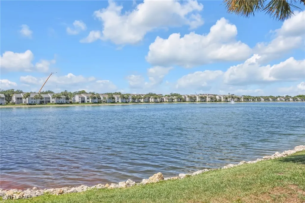 2864 Mizzen Way Naples FL 34109