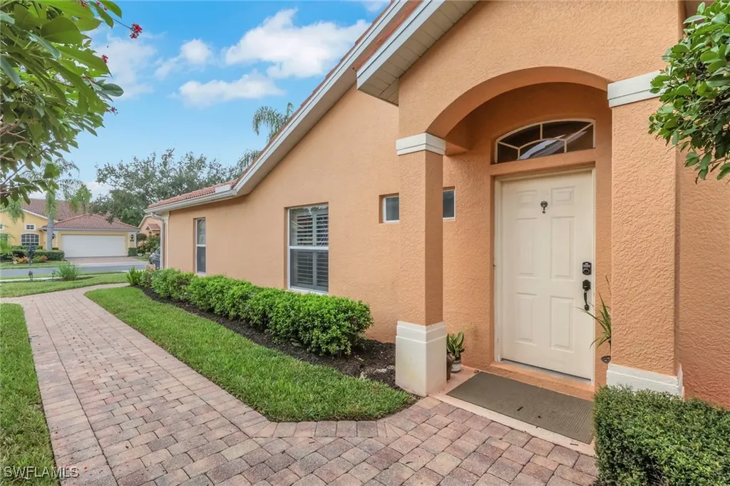 15154 Cortona Way Naples FL 34120