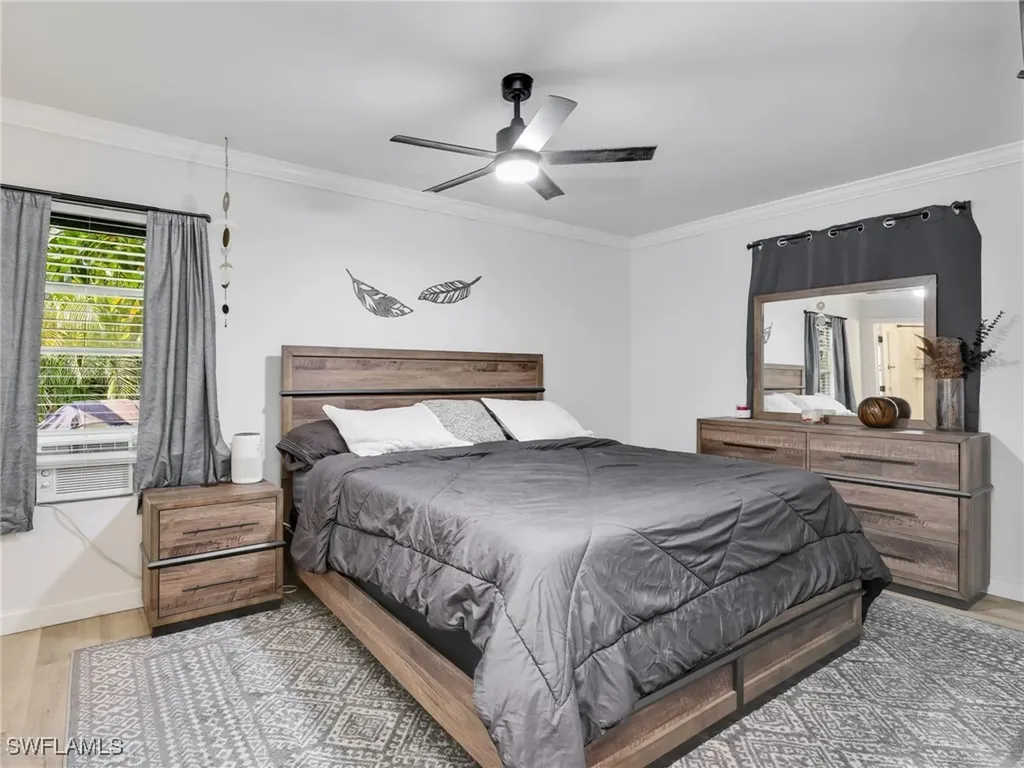 914 NE 2nd Avenue Cape Coral FL 33909