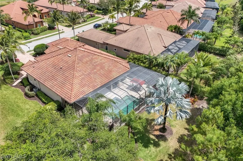 6477 Costa Circle Naples FL 34113