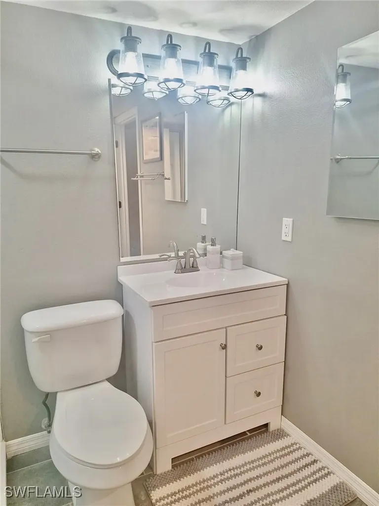 7104 Nantucket Circle North Fort Myers FL 33917