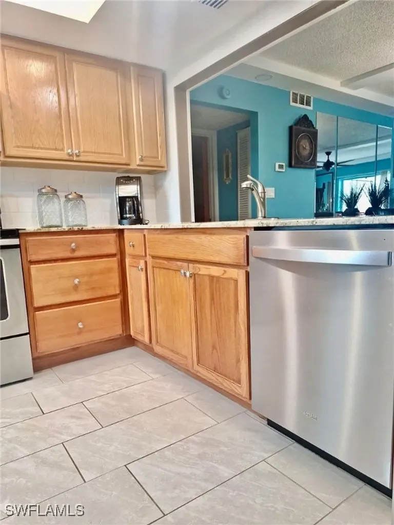 7104 Nantucket Circle North Fort Myers FL 33917