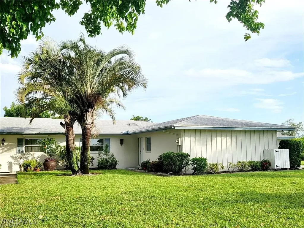 5541 Westwind Lane Fort Myers FL 33919