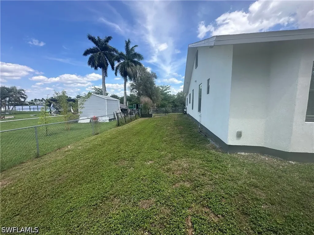 137 Meta Street Fort Myers FL 33905