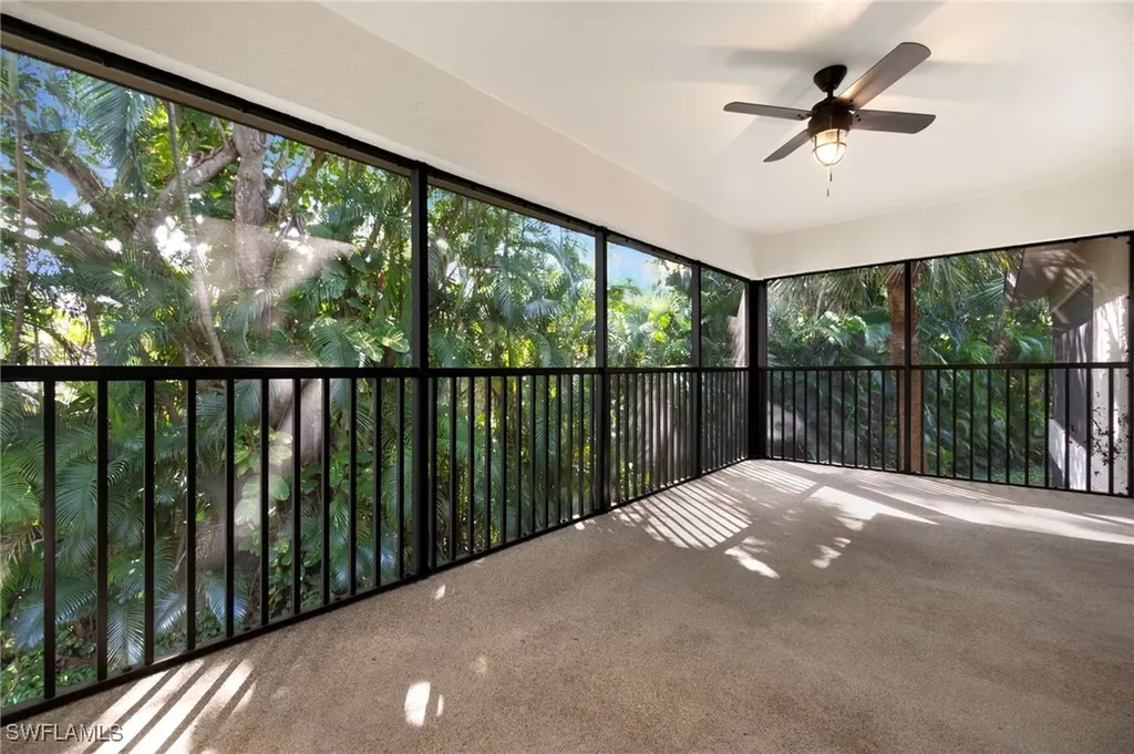 1814 Kings Lake Boulevard Naples FL 34112