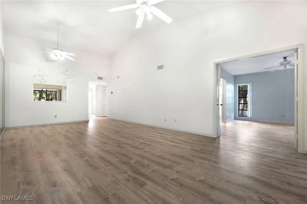 1814 Kings Lake Boulevard Naples FL 34112
