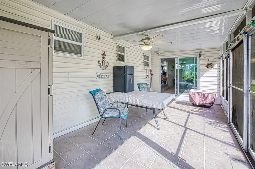 114 Moorhead Manor Naples FL 34112