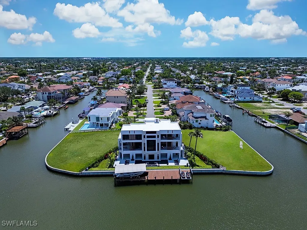 348 Seagull Avenue Naples FL 34108