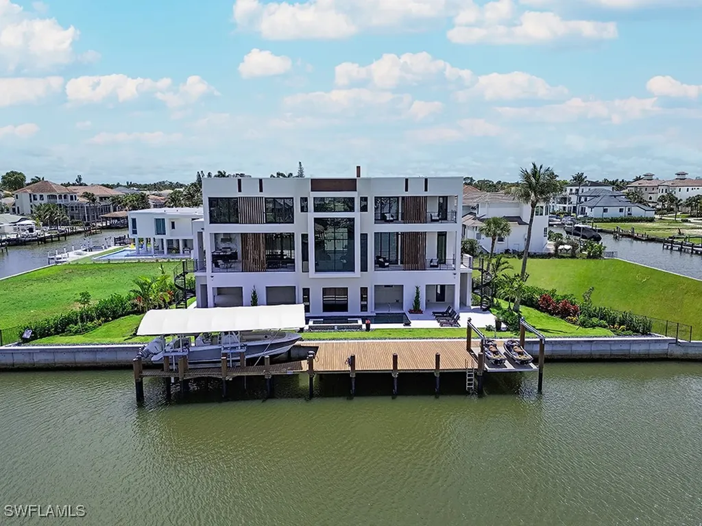 348 Seagull Avenue Naples FL 34108