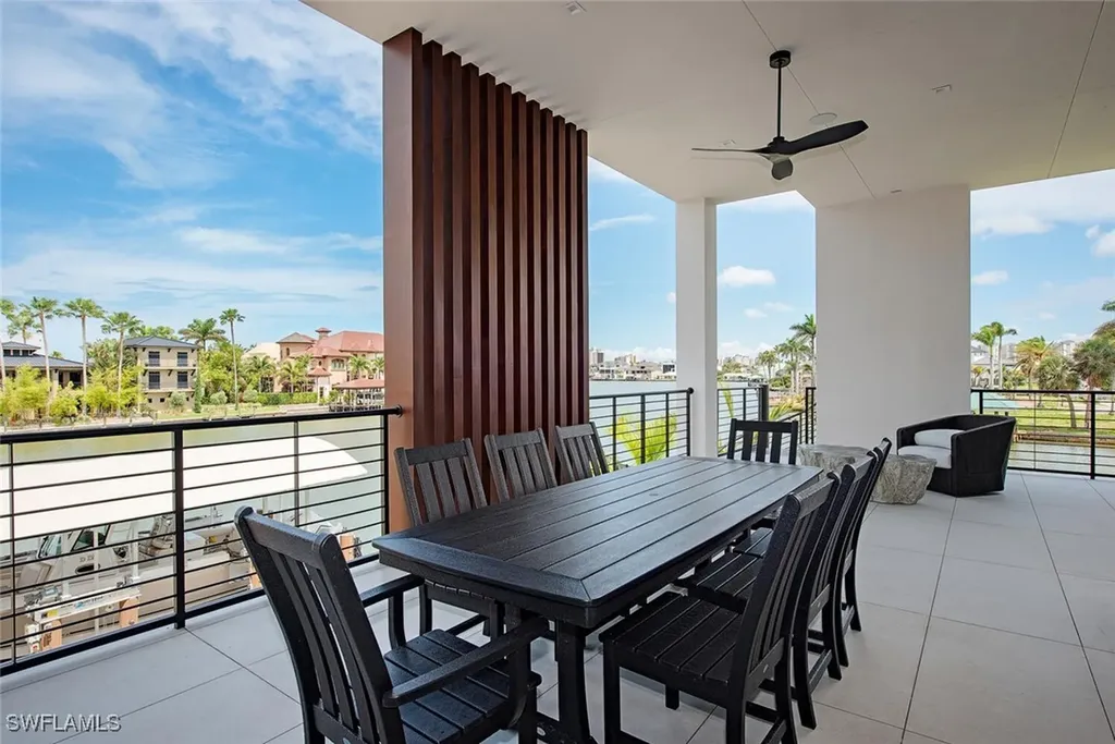 348 Seagull Avenue Naples FL 34108