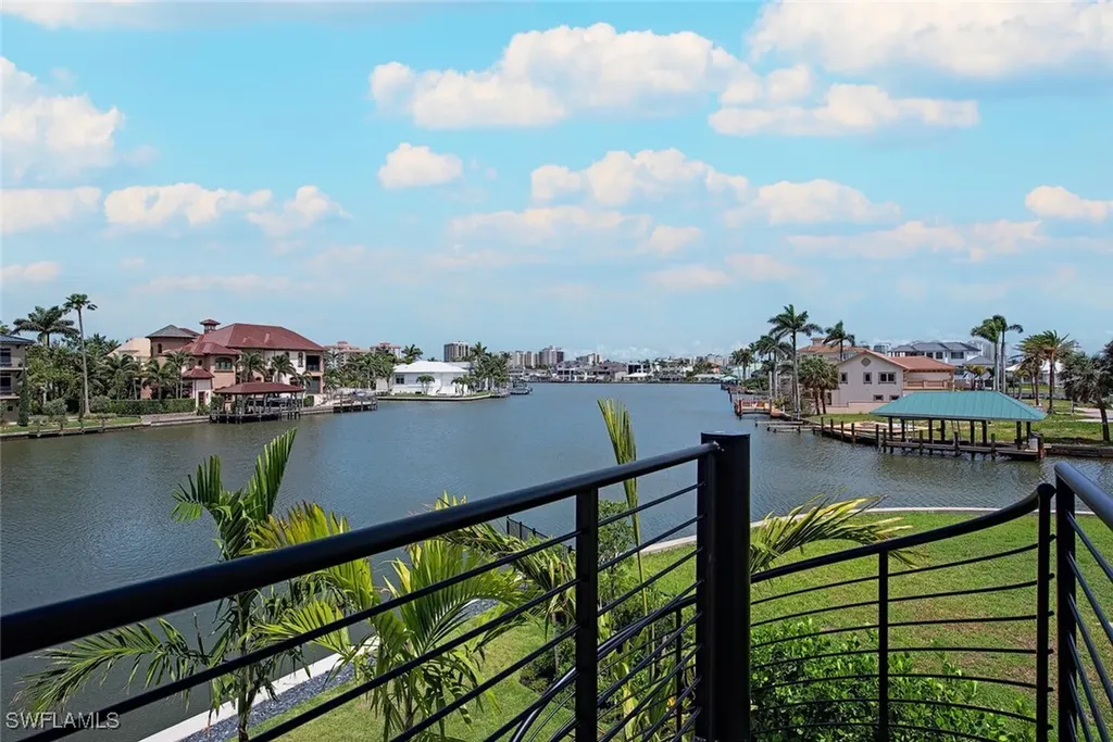 348 Seagull Avenue Naples FL 34108