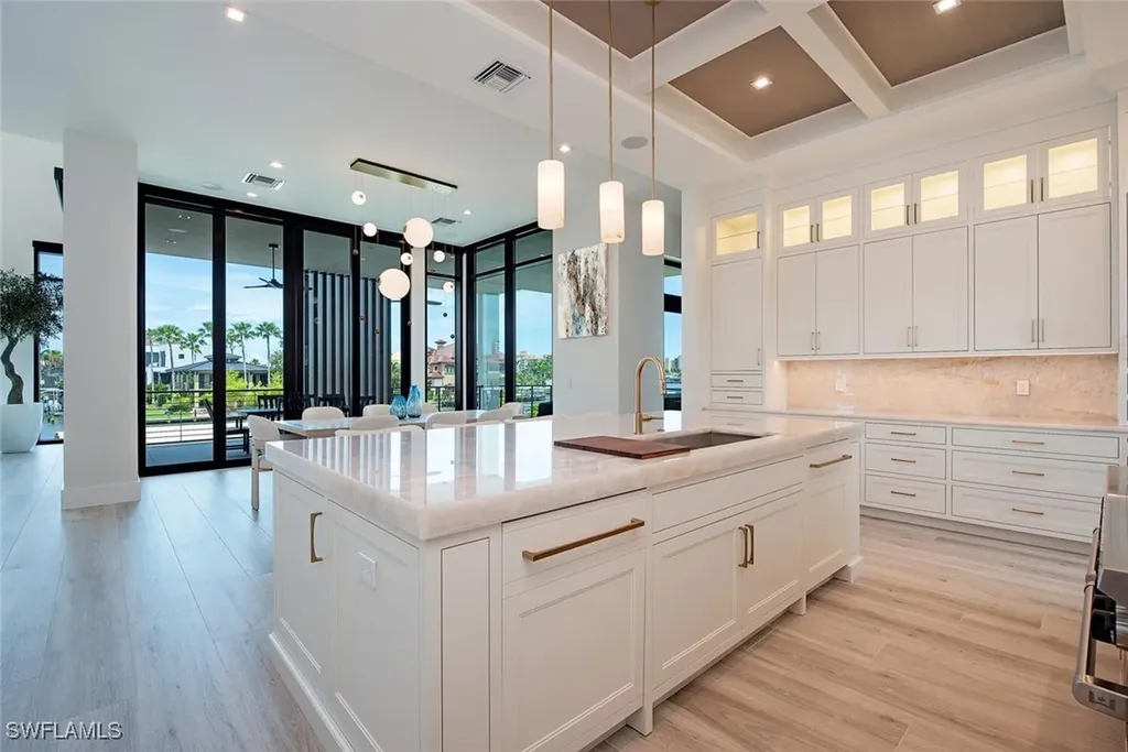 348 Seagull Avenue Naples FL 34108