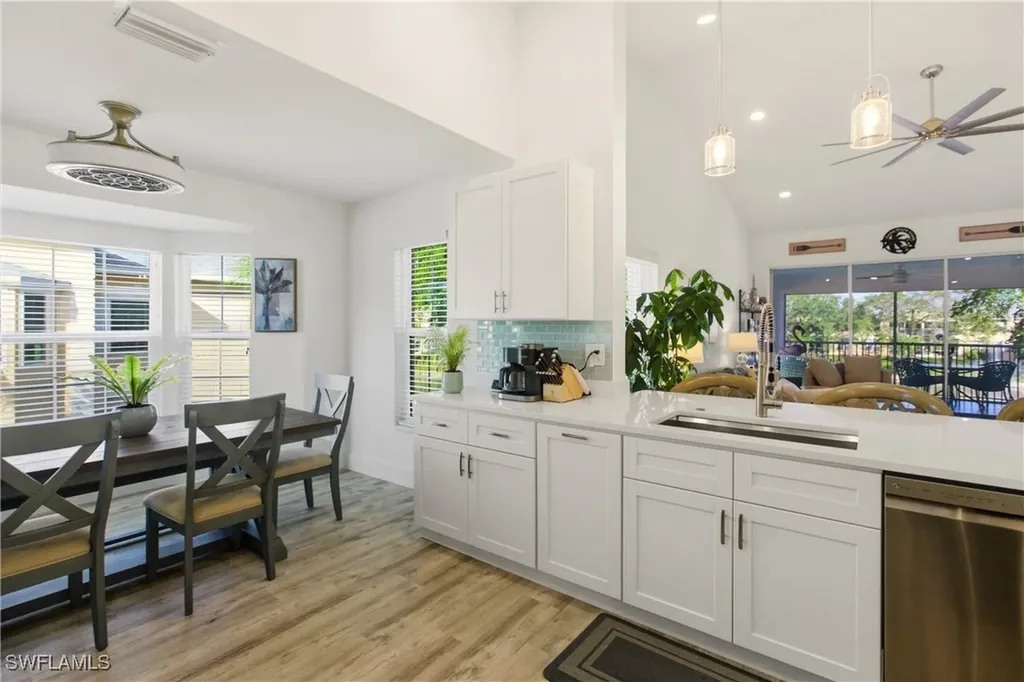 688 Wiggins Lake Drive Naples FL 34110