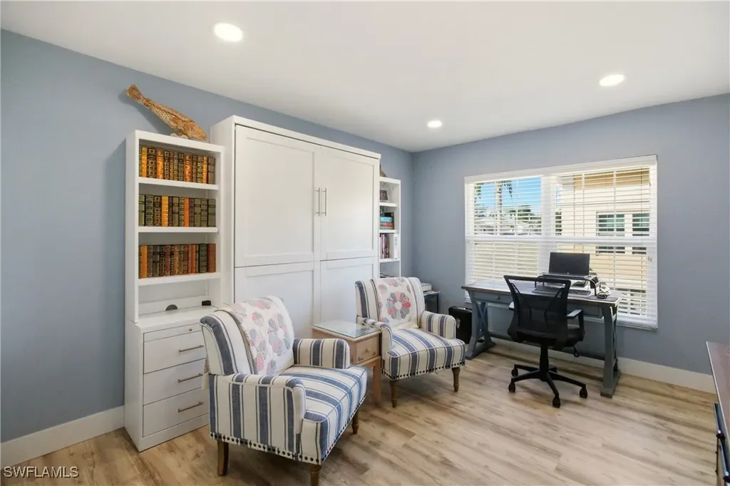 688 Wiggins Lake Drive Naples FL 34110