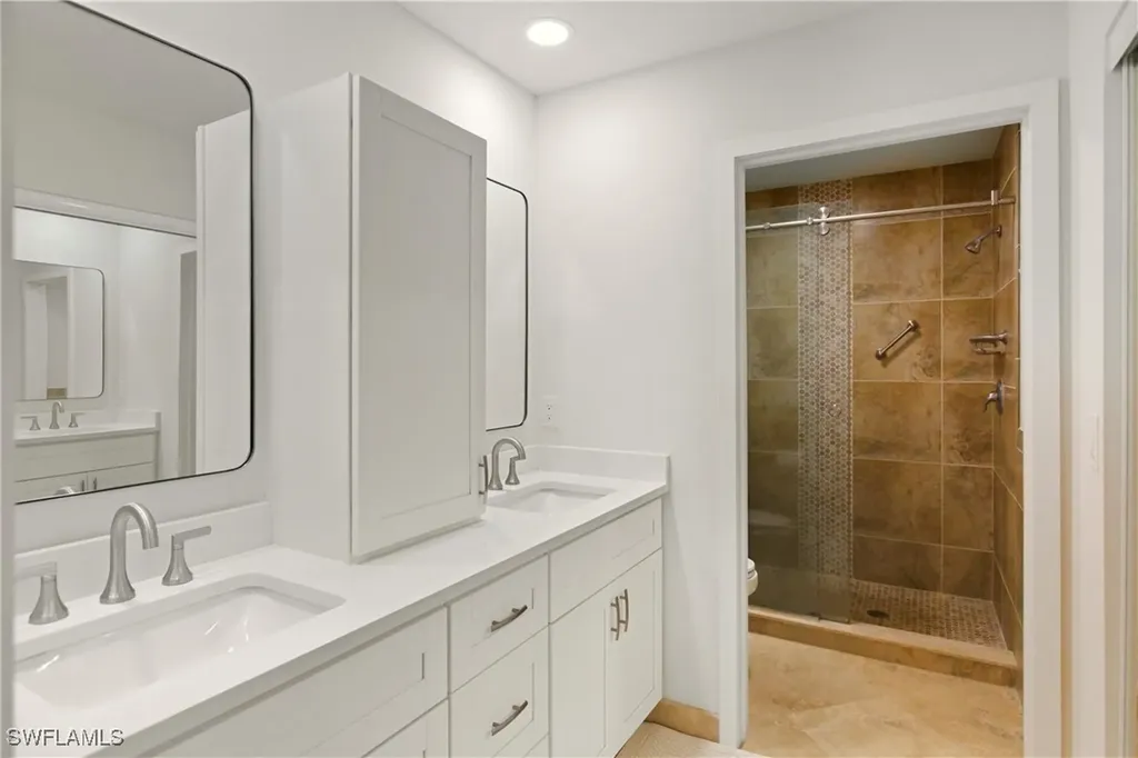 688 Wiggins Lake Drive Naples FL 34110