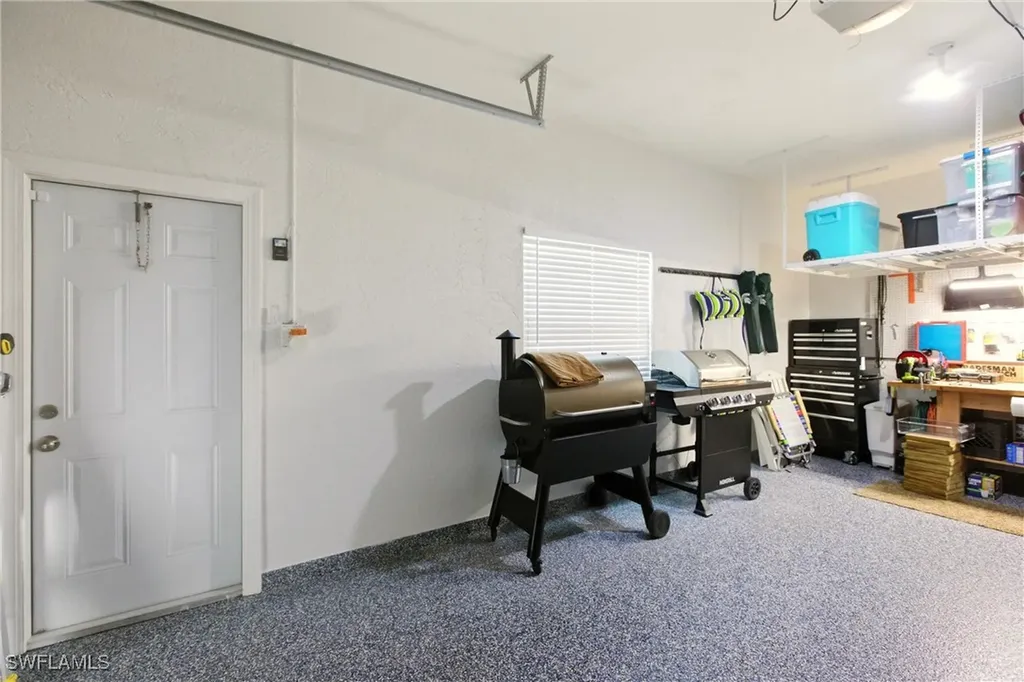 688 Wiggins Lake Drive Naples FL 34110