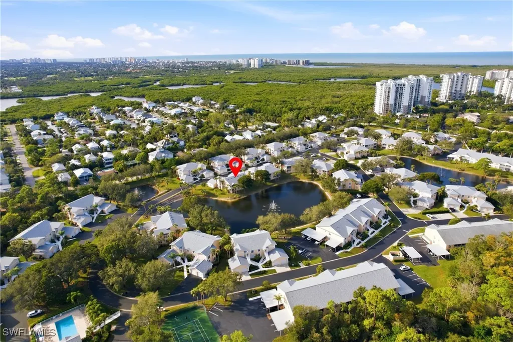 688 Wiggins Lake Drive Naples FL 34110