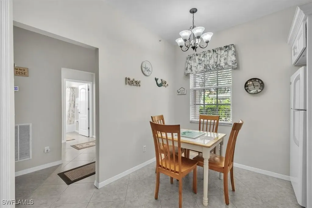 8075 Tiger Cove Naples FL 34113