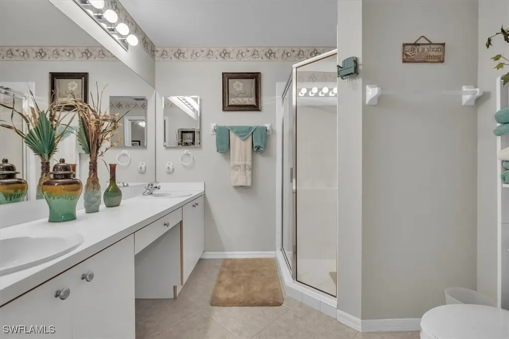 8075 Tiger Cove Naples FL 34113