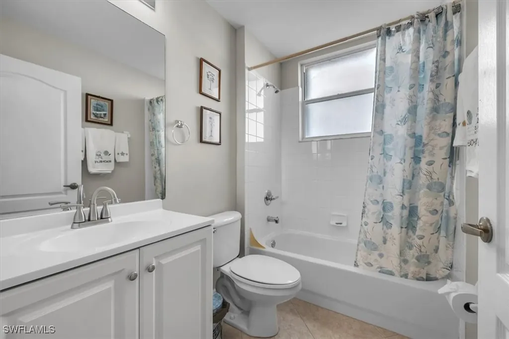 8075 Tiger Cove Naples FL 34113