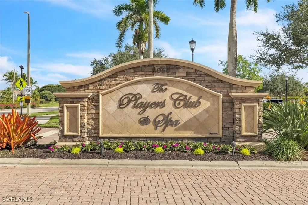 8075 Tiger Cove Naples FL 34113