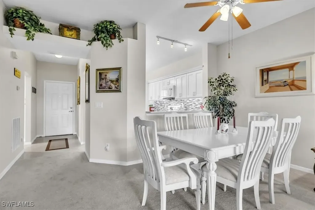8075 Tiger Cove Naples FL 34113