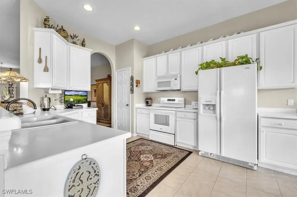 2673 Fishtail Palm Court Naples FL 34120