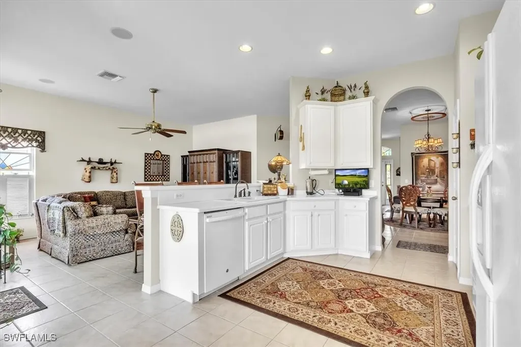 2673 Fishtail Palm Court Naples FL 34120