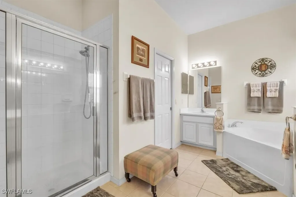 2673 Fishtail Palm Court Naples FL 34120