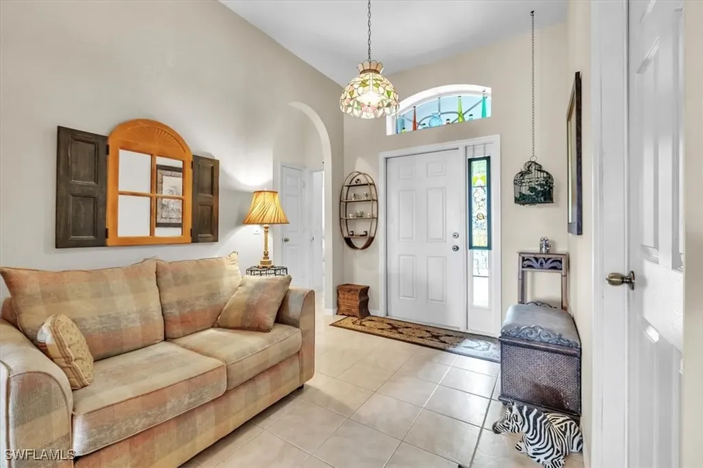 2673 Fishtail Palm Court Naples FL 34120