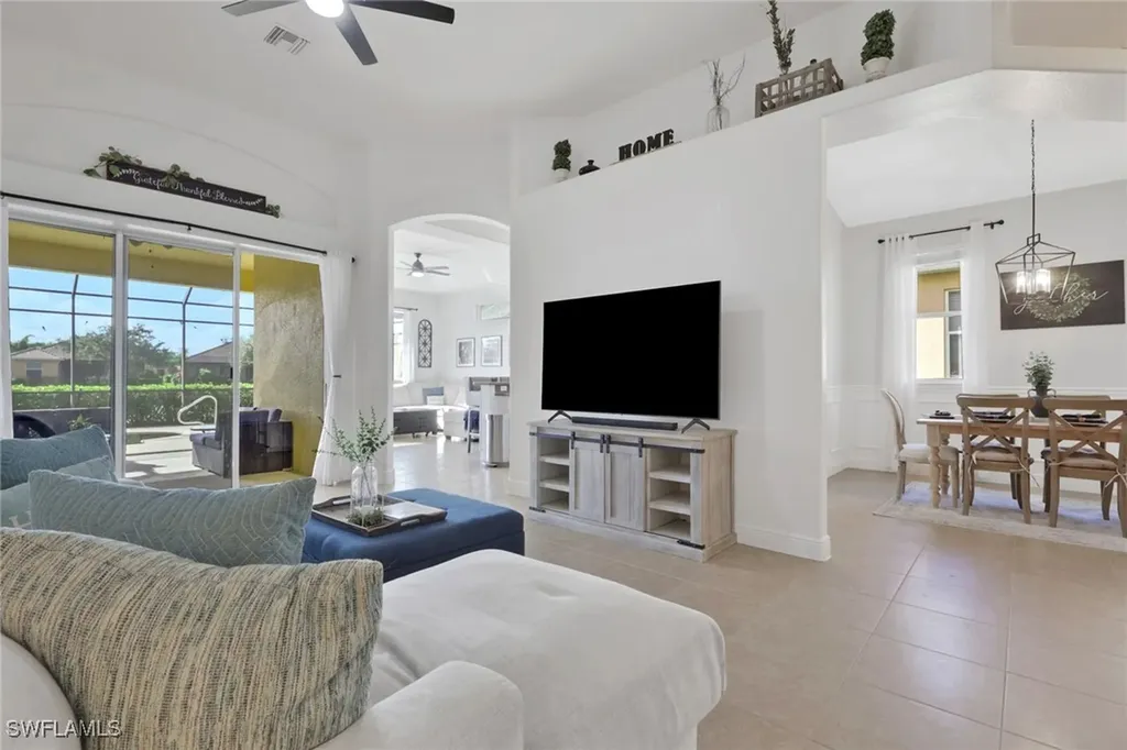 15464 Cortona Way Naples FL 34120