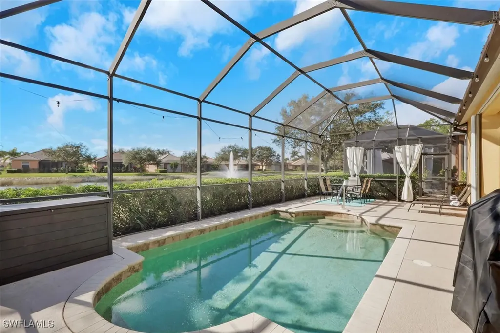 15464 Cortona Way Naples FL 34120