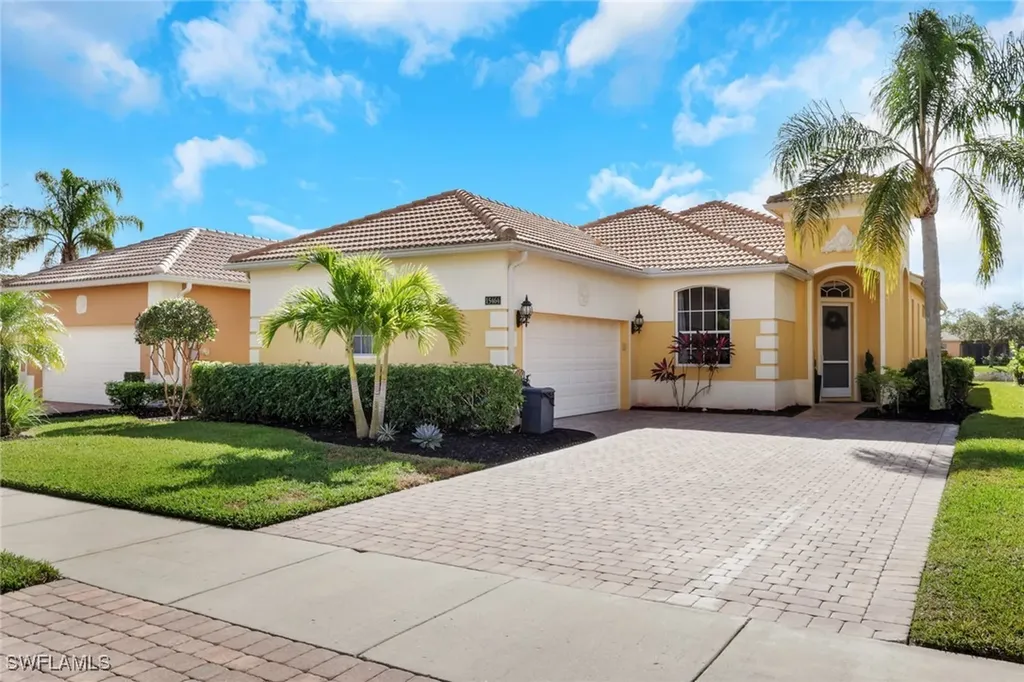 15464 Cortona Way Naples FL 34120