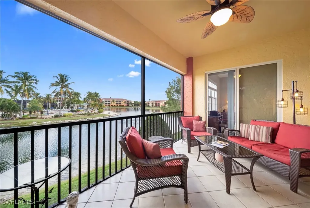 Estero FL, 8516 Via Lungomare Circle, Unit 201