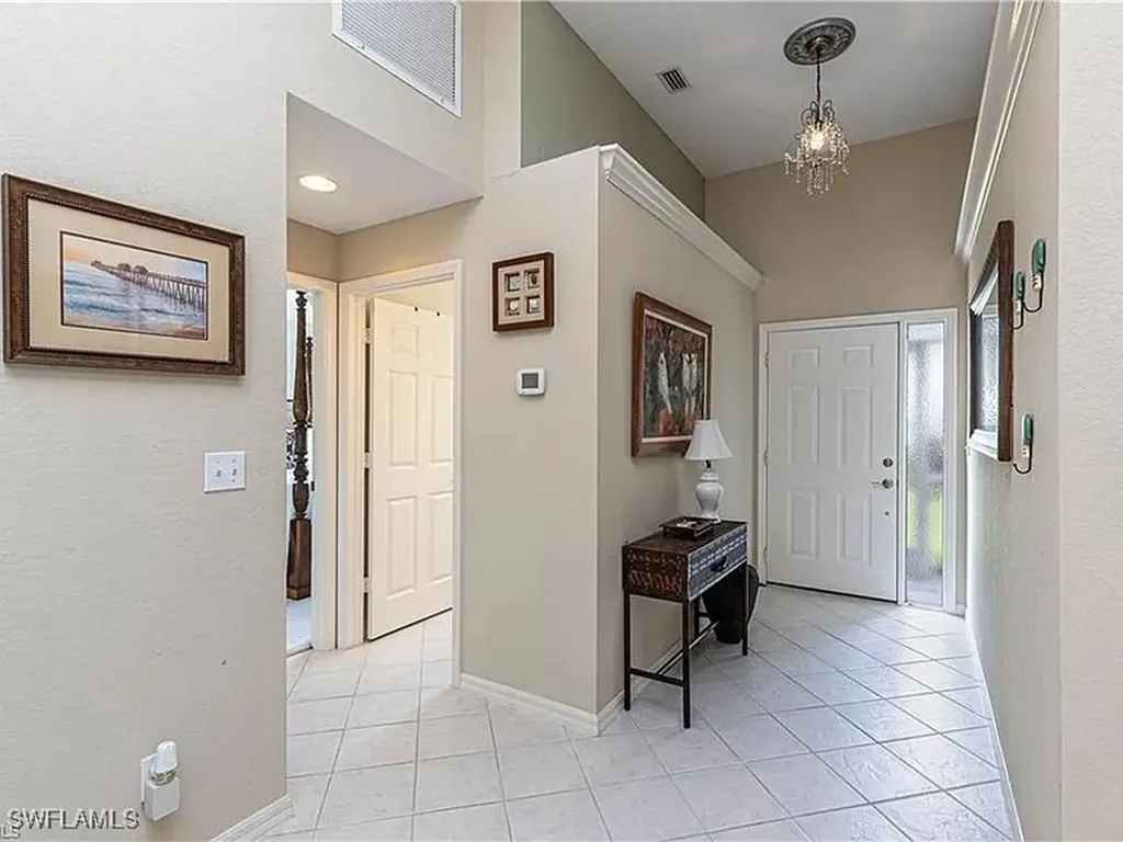 5595 Greenwood Circle Naples FL 34112