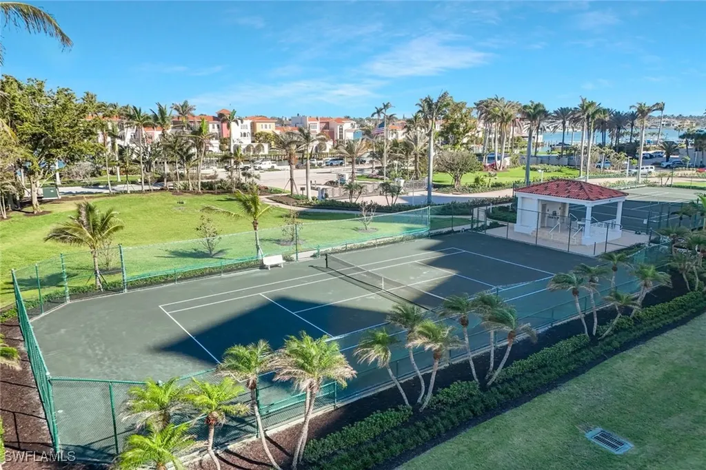 3991 Gulf Shore Boulevard N Naples FL 34103