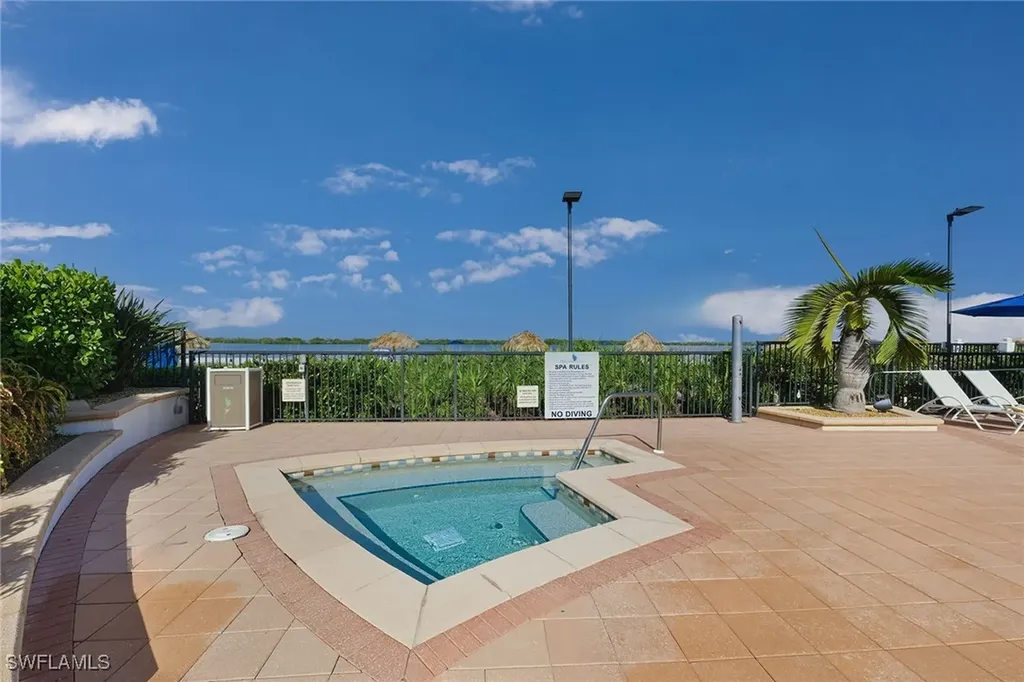 321 Hideaway Circle S Marco Island FL 34145