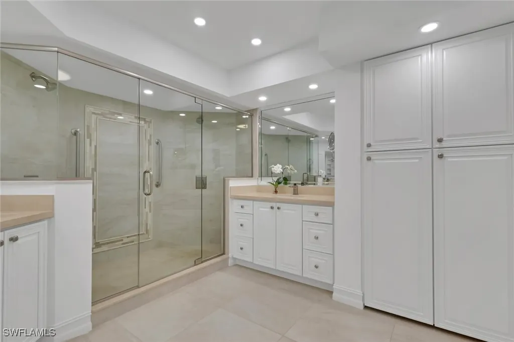 4251 Gulf Shore Boulevard N Naples FL 34103
