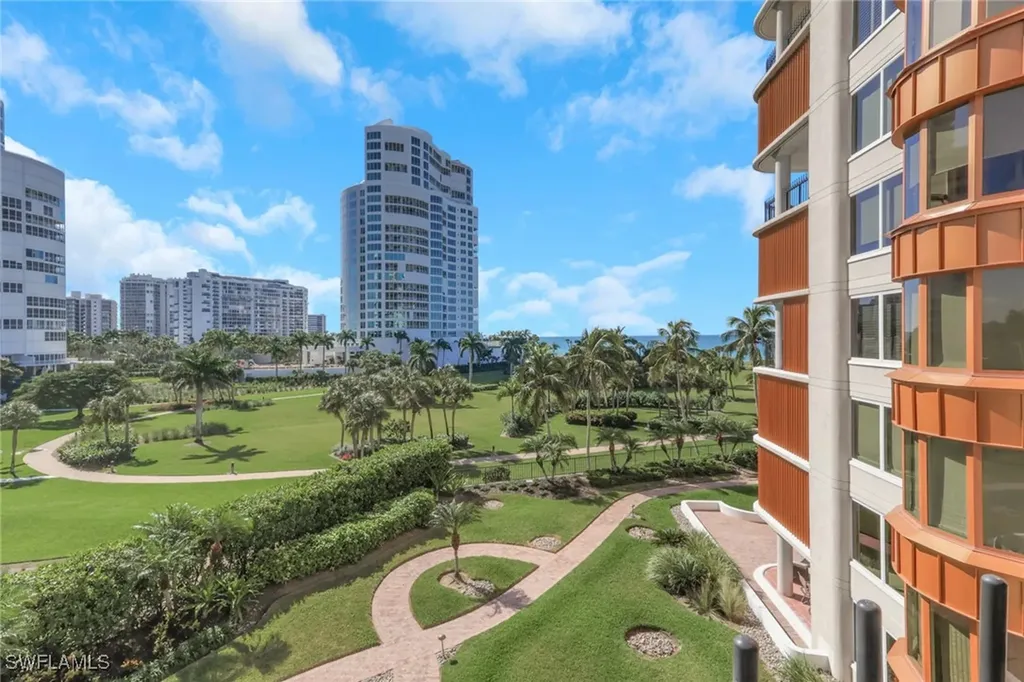 4251 Gulf Shore Boulevard N Naples FL 34103