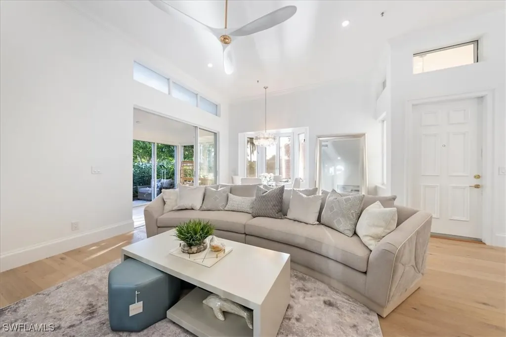 3624 Belair Lane Naples FL 34103