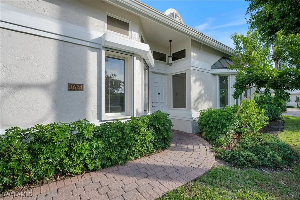 3624 Belair Lane Naples FL 34103