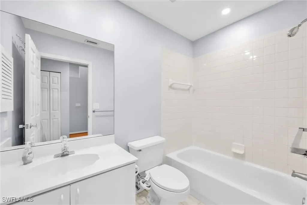 186 Pebble Shores Drive Naples FL 34110