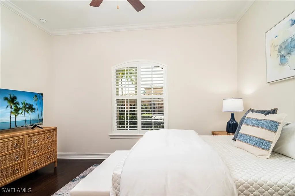 9287 Chiasso Cove Court Naples FL 34114