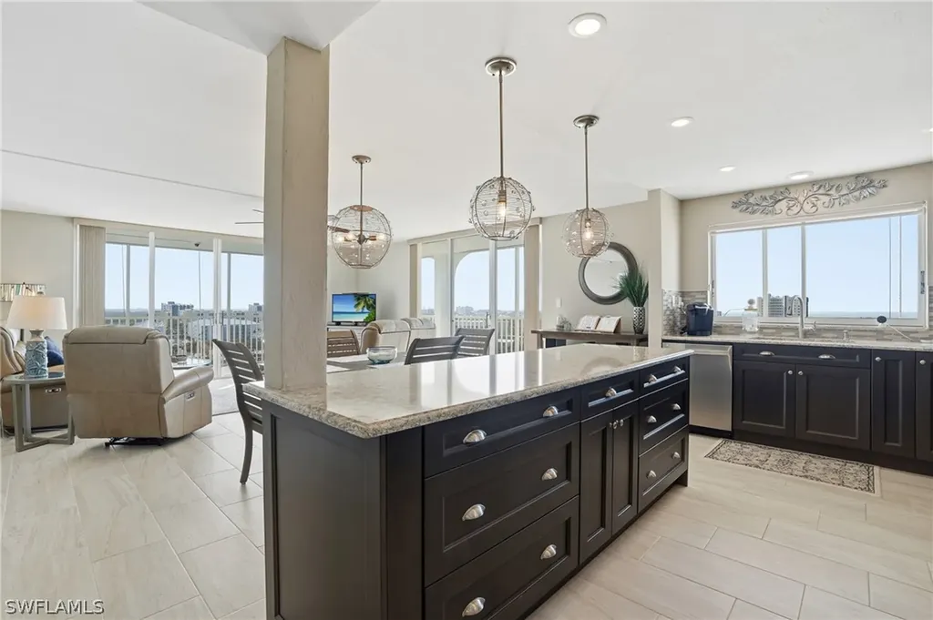 Fort Myers Beach FL, 7148 Estero Boulevard, Unit 922