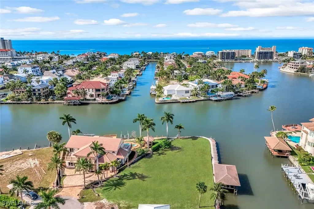 357 Germain Avenue Naples FL 34108