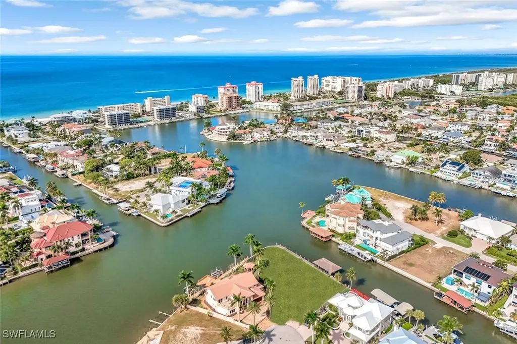 357 Germain Avenue Naples FL 34108