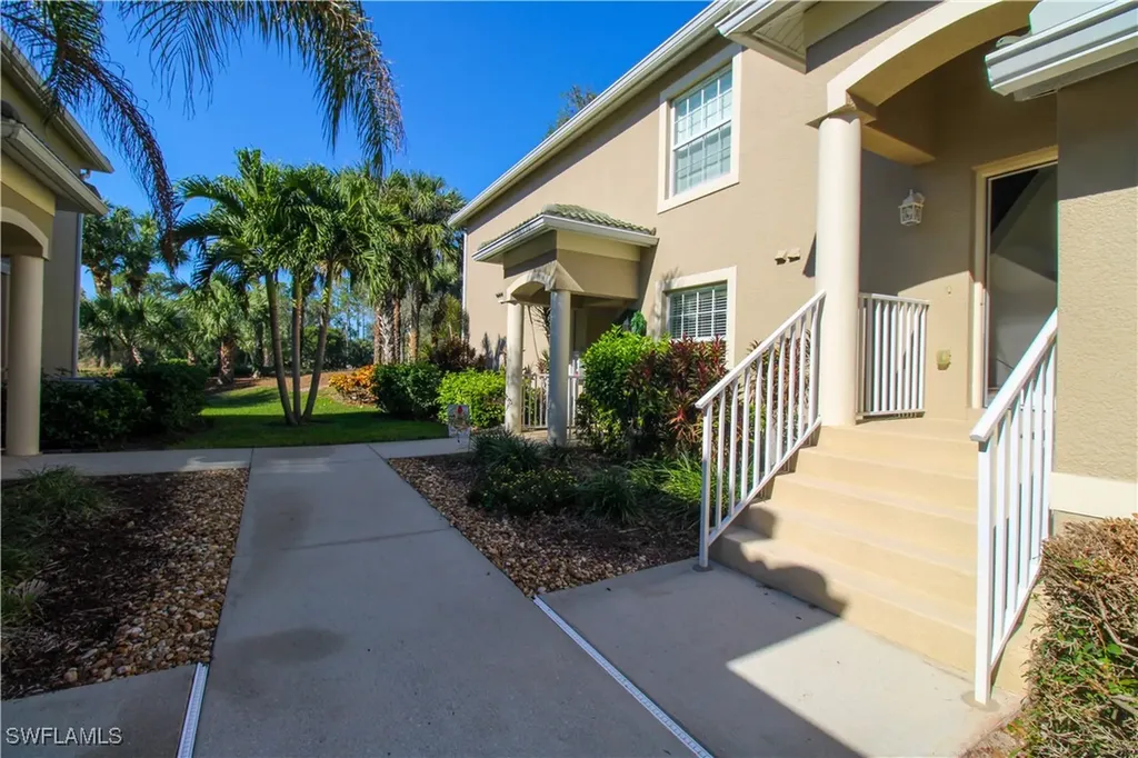 3435 Laurel Greens Lane S Naples FL 34119