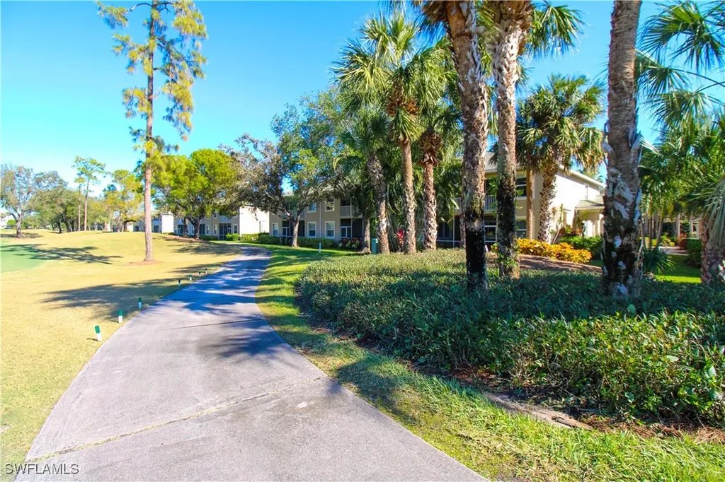 3435 Laurel Greens Lane S Naples FL 34119